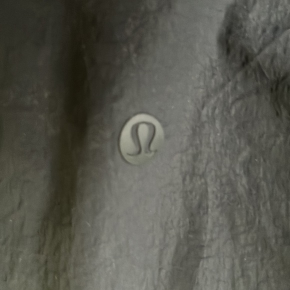 Lululemon reversible non-stop bomber insulated - Picture 8 of 9